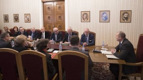 Румен Радев: Не може да има успешна политика без силна икономика