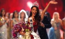 Филипинка е новата "Мис Вселена"