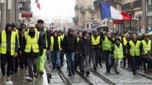 Започна походът на "жълтите жилетки", 12 души са задържани