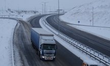 В сряда спират движението на камионите над 12 т