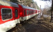 Обрушват превантивно трасето по жп линията между Якоруда и Белица