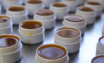 Монахини от три континента забъркват чудотворен мехлем в шуменско село