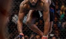 Защо UFC премести срещата на Джоунс и Густафсон?