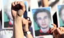 Протестиращи в Баня Лука поискаха оставката на вътрешния министър след убийство на студент