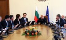 Бойко Борисов иска общините да кажат кои пътища да нямат винетка