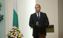 Президентът Радев обвини правителството в "политически лобизъм"