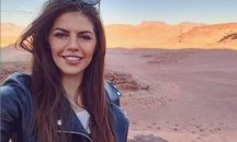 Вижте новите снимки на Михаела Филева от Йордания