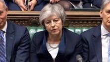 Британският парламент отхвърли споразумението за Брекзит на Тереза Мей
