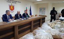 Иззеха почти 60 кг наркотици при спецакция в Хасково и Благоевград