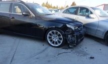 Тийнейджъри потрошиха 16 коли в автокъща в Шумен
