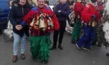 Кукери прогониха злото в град Брезник