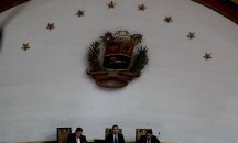 Върховният съд във Венецуела забрани на Хуан Гуайдо да напуска страната