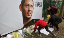 Откриха възглавници от седалки от изчезналия самолет със Сала