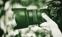 Фоторепортер е задържан, защото снимал полицаи преди протест