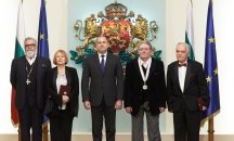 Румен Радев награди дейци на културата и науката