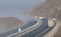 Възстановено е движението в района на верижната катастрофа на "Струма"