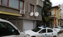 Разследват убийство и самоубийство на възрастните съпрузи в Шумен