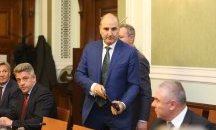 Цветанов: Флагманът на компроматната война срещу мен е Румен Радев