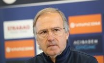 Дерменджиев и БФС искат помощ от медиите, за да напълнят стадиона за мача с Унгария