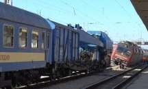 Счупена стрелка е причината за дерайлирането на влака в Пловдив