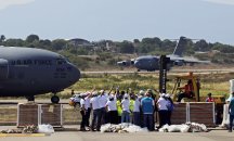 От Щатите започнаха да доставят хуманитарна помощ за Венецуела със самолети