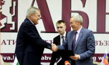 АБВ и партията на Путин подписаха протокол за сътрудничество