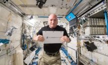 Престоят в космоса е променил работата на гените на астронавта Скот Кели
