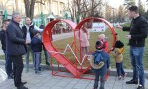 Деца дадоха старт на кампанията „Капачки за живот” в Плевен