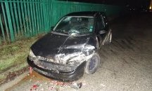 Лека кола удари ТИР на път Е-79, полицията издирва шофьора