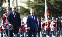 Дмитрий Медведев кацна в София за енергийни разговори