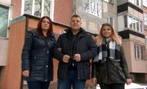Младо семейство се разменя с четвъртвековна фамилия в „Смени жената“