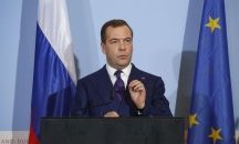 Медведев в Люксембург: Русия е готова да участва в търга за АЕЦ „Белене“