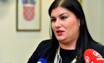 Министър в Хърватия подаде оставка, след като блъсна момиче с колата си