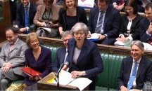Британските депутати решават дали да отложат Brexit