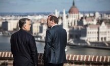 Орбан настоя да не бъде изхвърлян от ЕНП в писмо до евролидерите