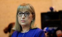 Цачева сезира главния прокурор и антикорупционната комисия за апартамента си