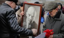 Мъж направи опит да съживи мумията на Ленин със зехтин
