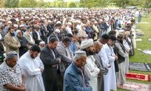 Почетоха с две минути мълчание жертвите от Крайстчърч