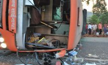Тежка автобусна катастрофа взе жертви в Индонезия