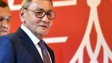 Президентът на световната федерация по бокс подаде оставка заради връзки с мафията