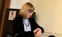Цецка Цачева: Работя 10 години, имам някакви спестявания