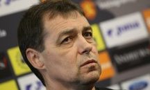 Хубчев: Расизмът е причината за празните стадиони в България