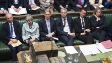 Британският парламент поема контрола над Brexit
