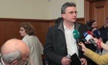 Служители на Цветан Василев ставали подставени лица на фирми