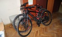 Търсят собствениците на осем откраднати велосипеда