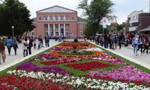 Школа по българска гайда отвори врати в Луковит със средства на кмета