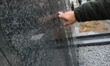 Граждани организират митинг за запазване на плочата на Гарибалди
