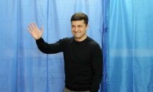 Володимир Зеленски печели първия тур на президентските избори в Украйна