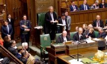 Четири алтернативи на Brexit бяха отхвърлени от британските депутати