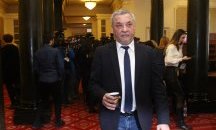 Валери Симеонов призова премиера Борисов да поиска оставката на Ангелкова